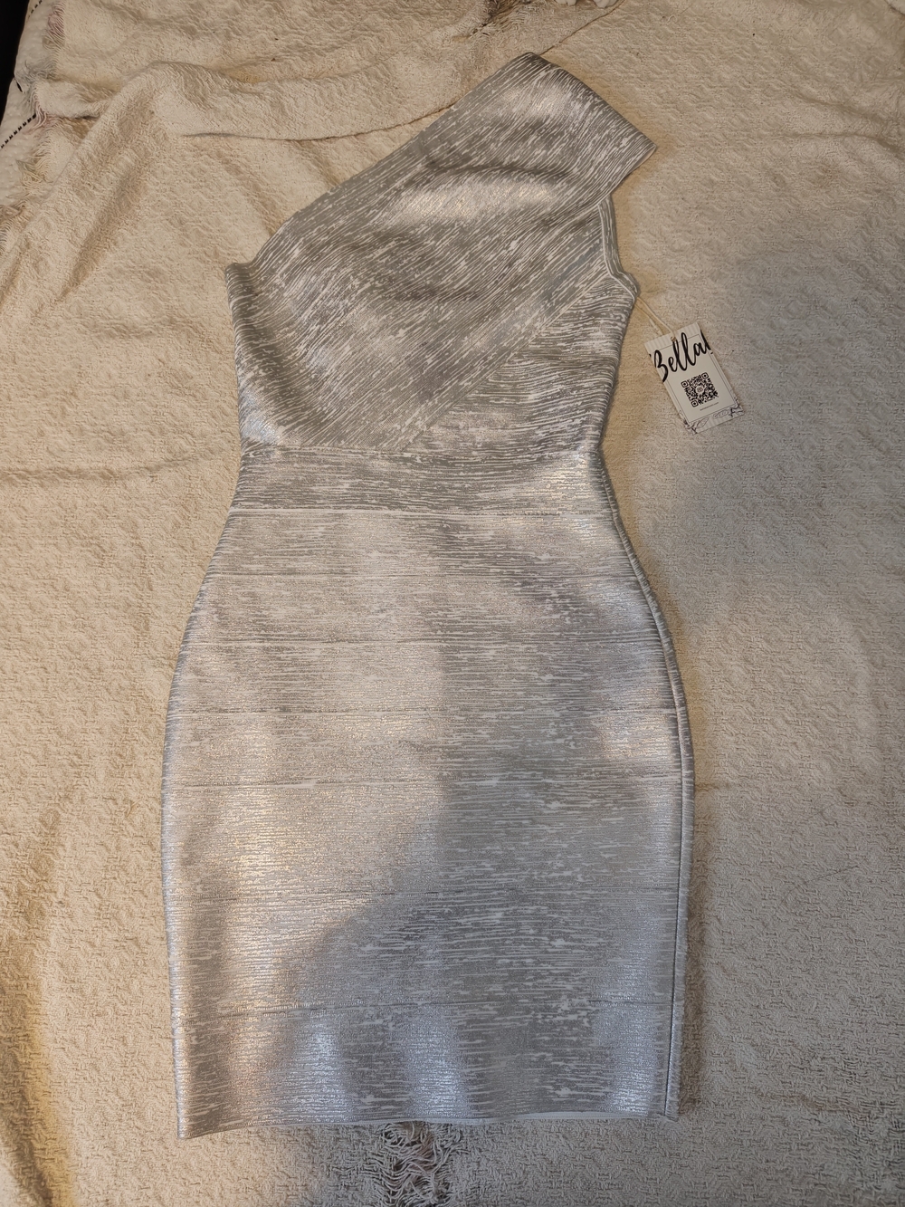 Bella Barnett One-Shoulder Silver Metallic Bodycon Knee Length Dress Size S